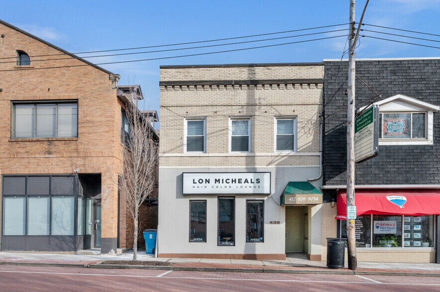 436 Allegheny River Blvd, Oakmont, PA à vendre - Photo de l’immeuble – Image 1 sur 24