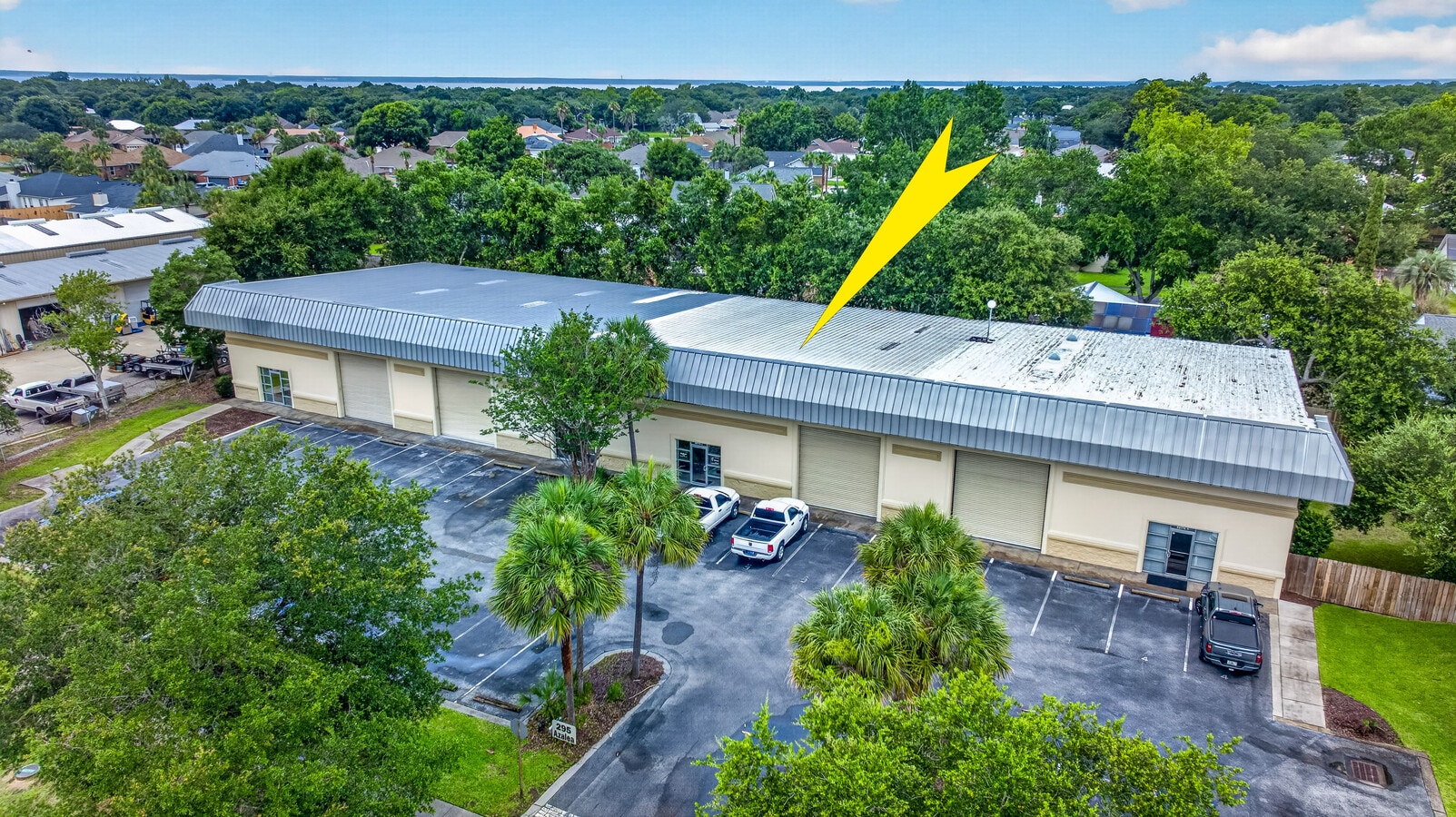 295 Azalea Dr, Destin, FL 32541 - Lot 3 - - Photo intérieure - Image 2 of 9