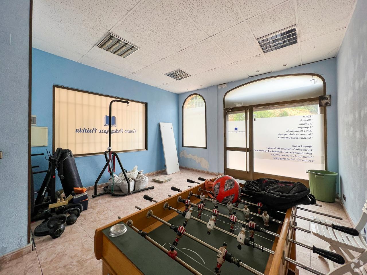 Immeuble residentiel dans Ávila, Ávila à vendre Photo intérieure– Image 1 sur 2