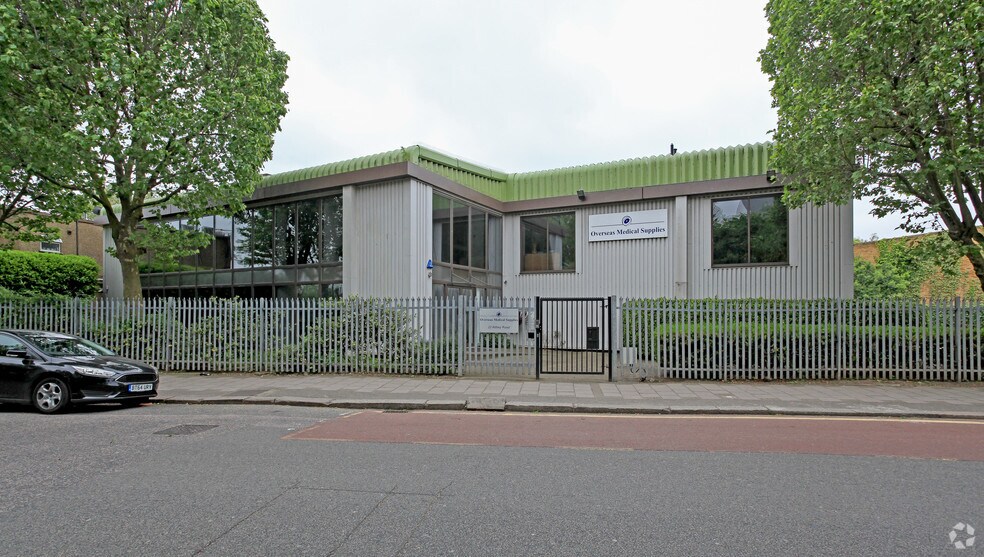 22 Abbey Rd, Londres à louer - Photo de l’immeuble – Image 3 sur 9