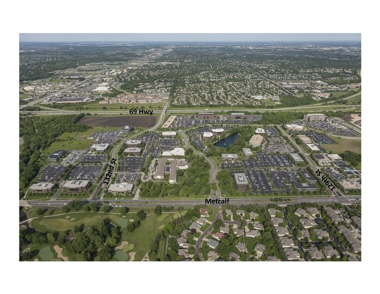 13200 Metcalf Ave, Overland Park, KS à louer - Aérien – Image 2 sur 13