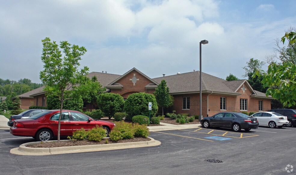 6743-6747 S Kingery Hwy, Willowbrook, IL à louer - Photo principale – Image 1 sur 4
