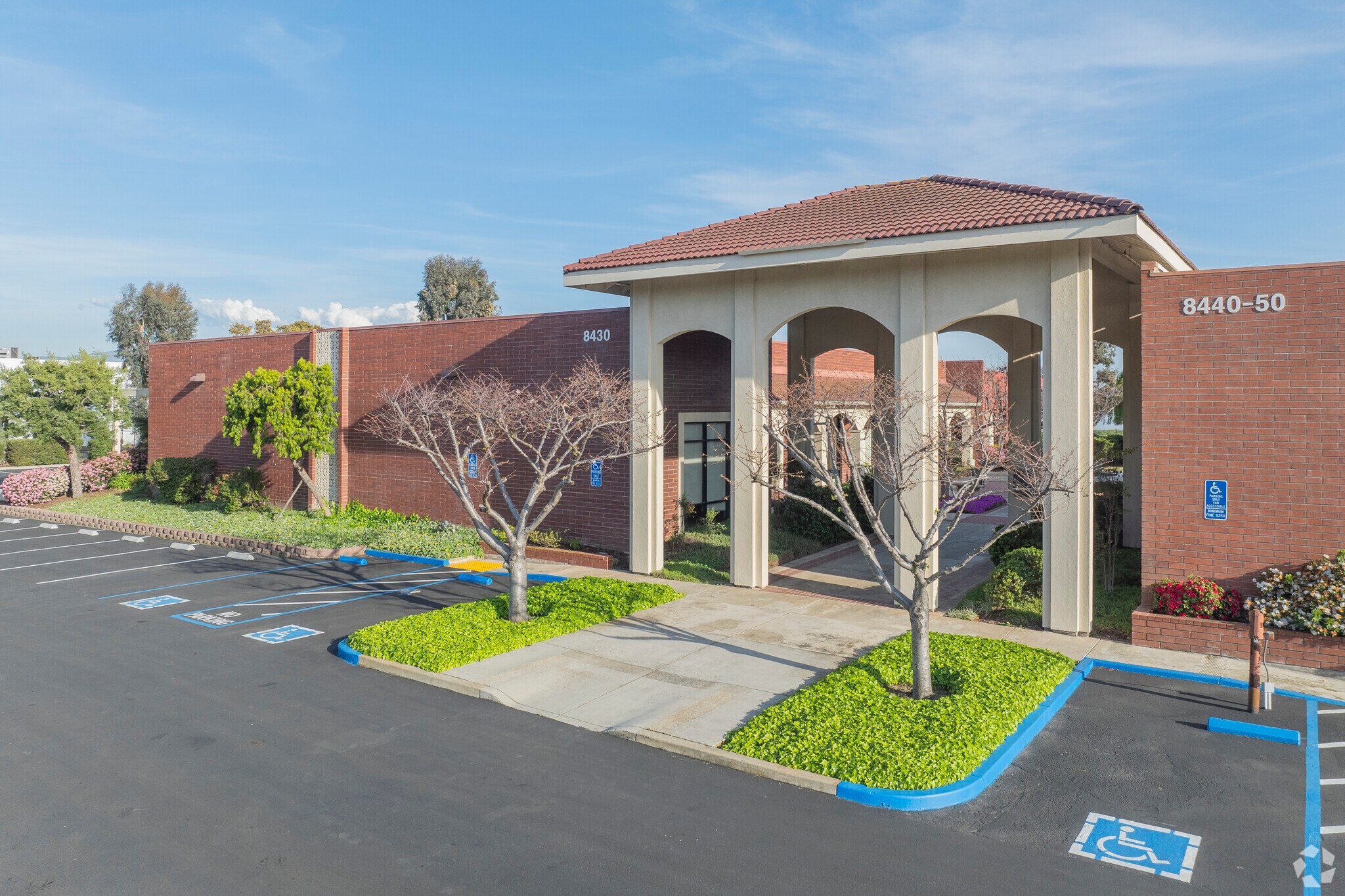 8430 Central Ave, Newark, CA à louer Photo principale– Image 1 sur 2