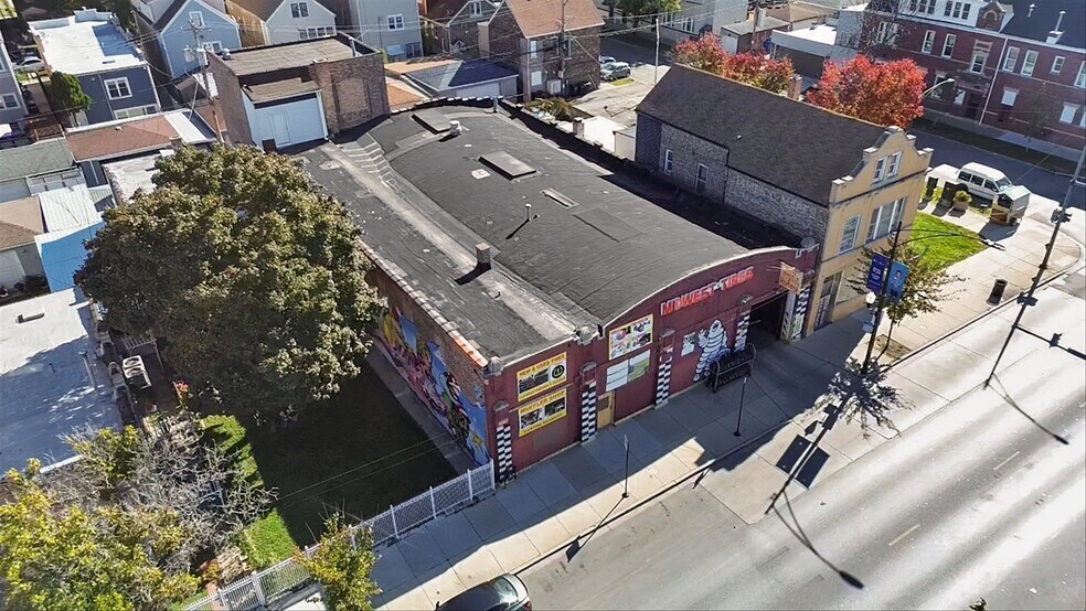2447 S Pulaski Ave, Chicago, IL à vendre - Photo de l’immeuble – Image 3 sur 33