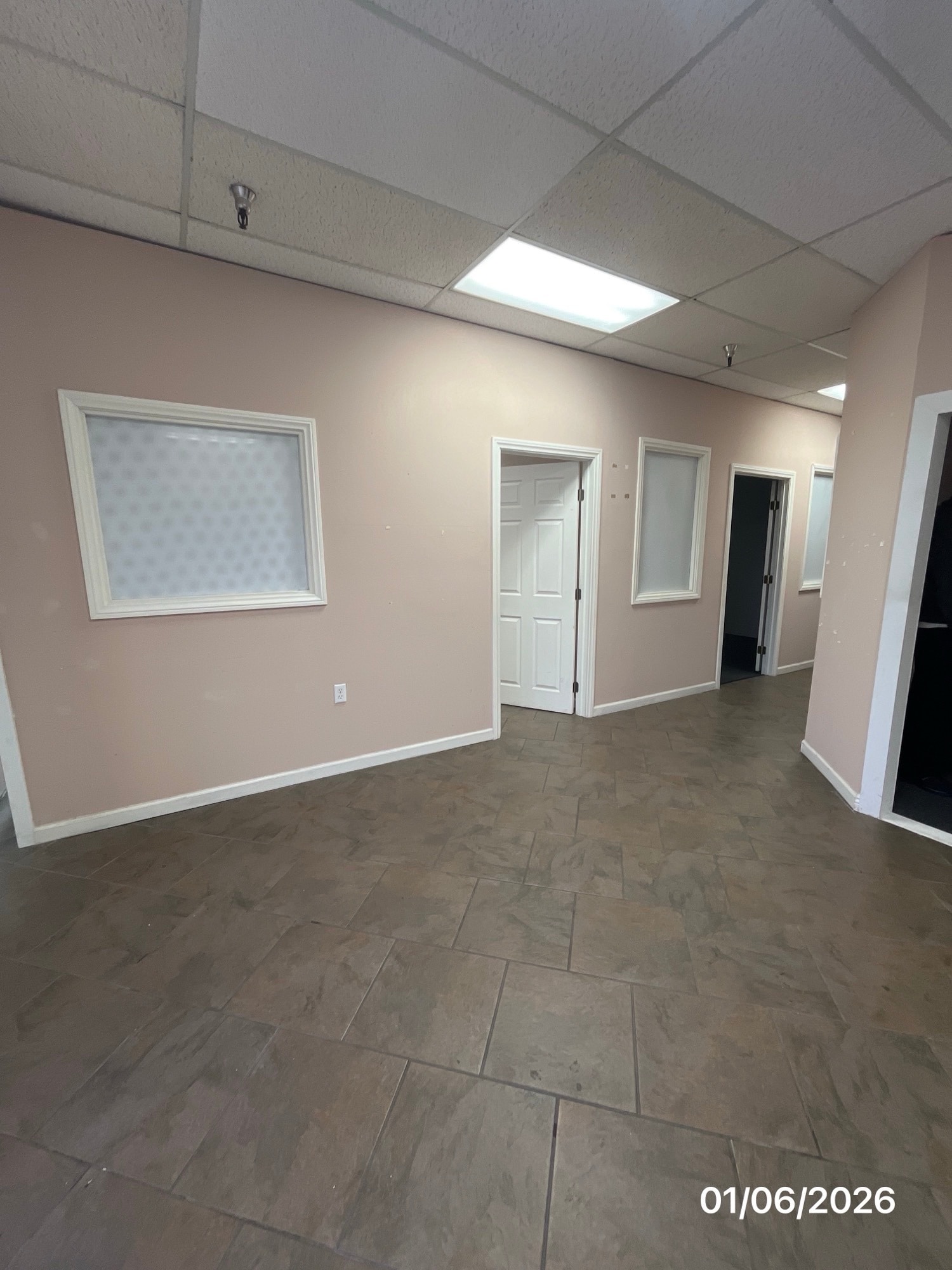 12125 Day St, Moreno Valley, CA à louer Photo intérieure– Image 1 sur 4