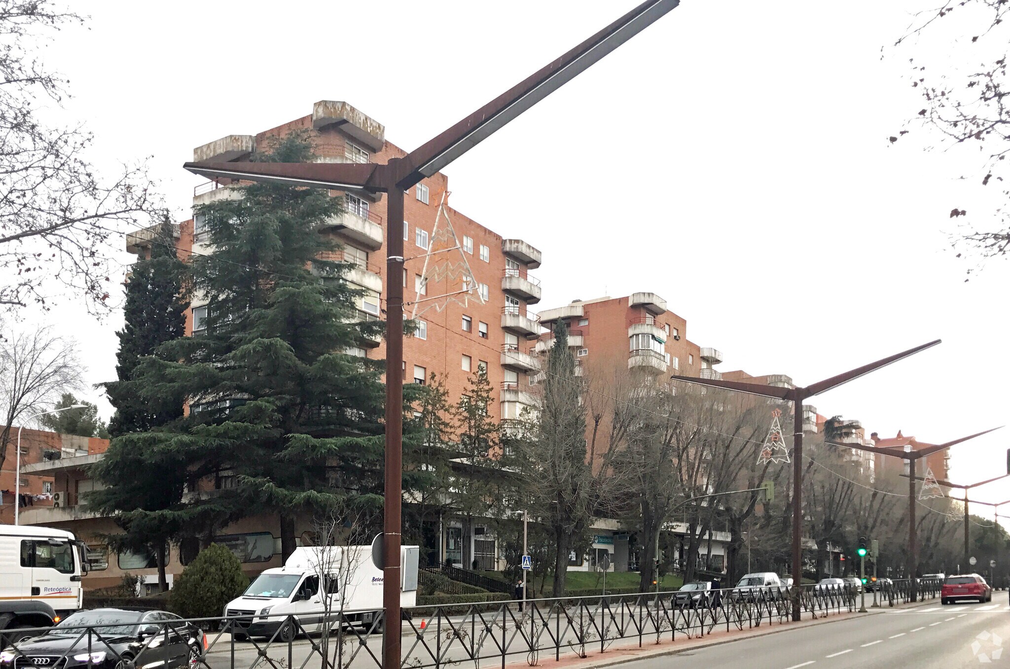 Local commercial dans Guadalajara, Guadalajara à louer Photo principale– Image 1 sur 3