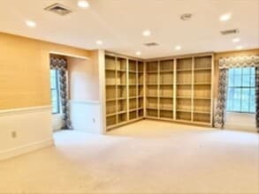 1624 Sudbury Rd, Concord, MA à louer Photo intérieure– Image 1 sur 15