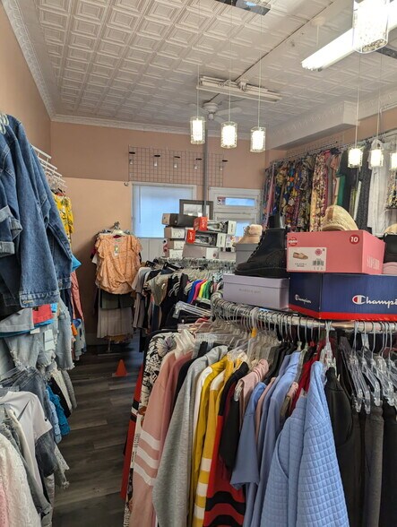 1 Park St, Attleboro, MA à louer - Photo de l’immeuble – Image 2 sur 27