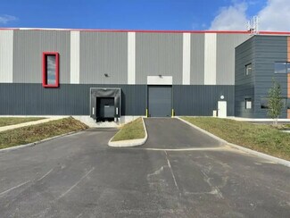 Plus de détails pour Bureau, Local d'activités à louer