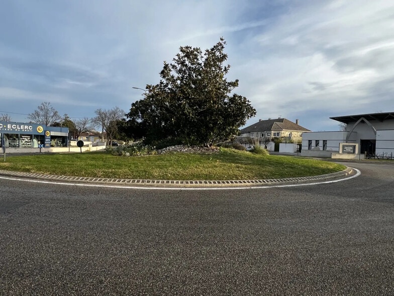 Terrain dans Valence à vendre - Photo de l’immeuble – Image 2 sur 4