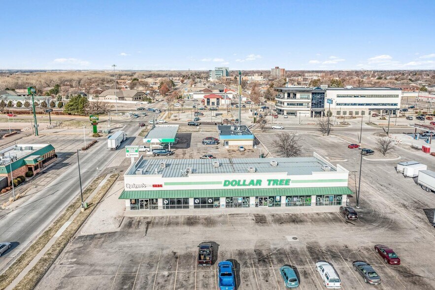 201 E Leota St, North Platte, NE à louer - Photo de l’immeuble – Image 2 sur 5
