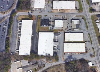 Plus de détails pour 642 Cordell Dr, College Park, GA - Industriel/Logistique à louer