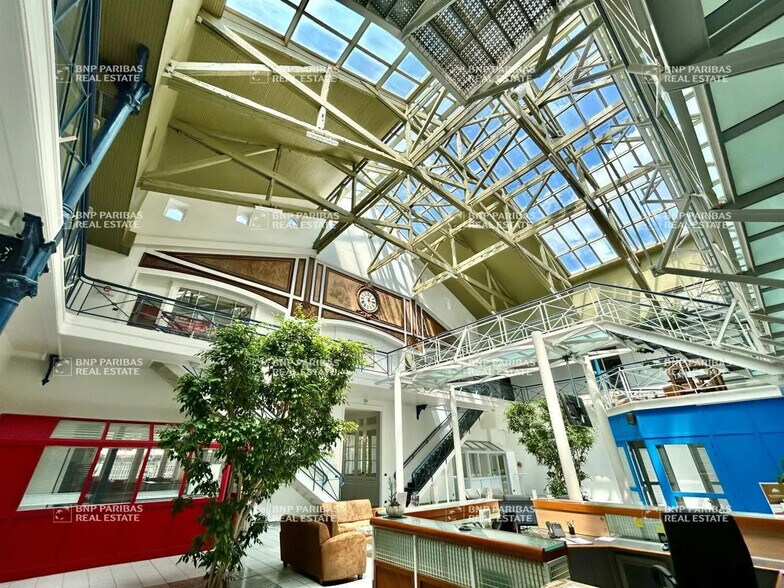 Bureau dans Rennes à louer - Photo de l’immeuble – Image 3 sur 8