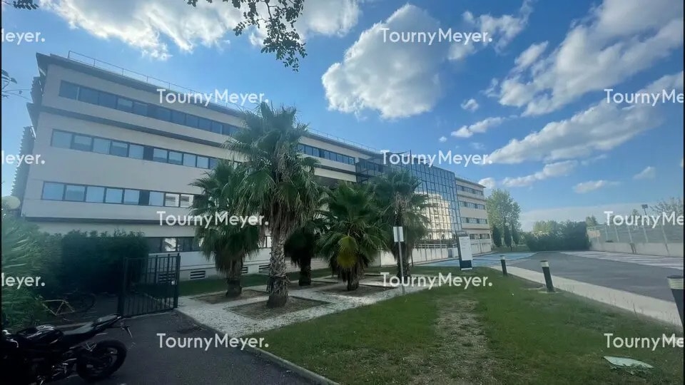 Bureau dans Montpellier à louer - Photo de l’immeuble – Image 3 sur 3