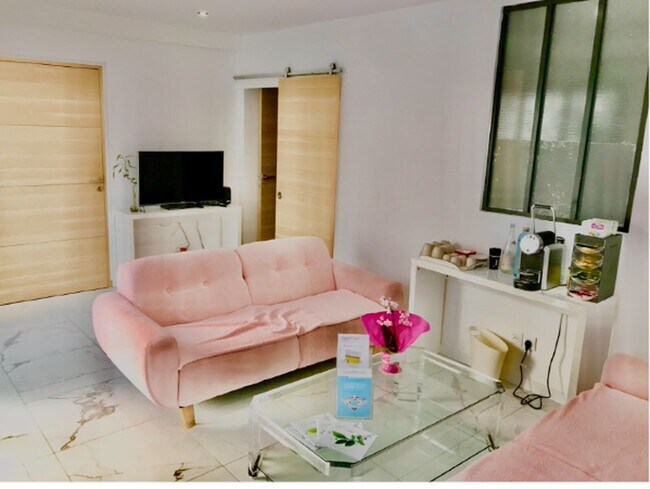 Plus de détails pour Logement à vendre