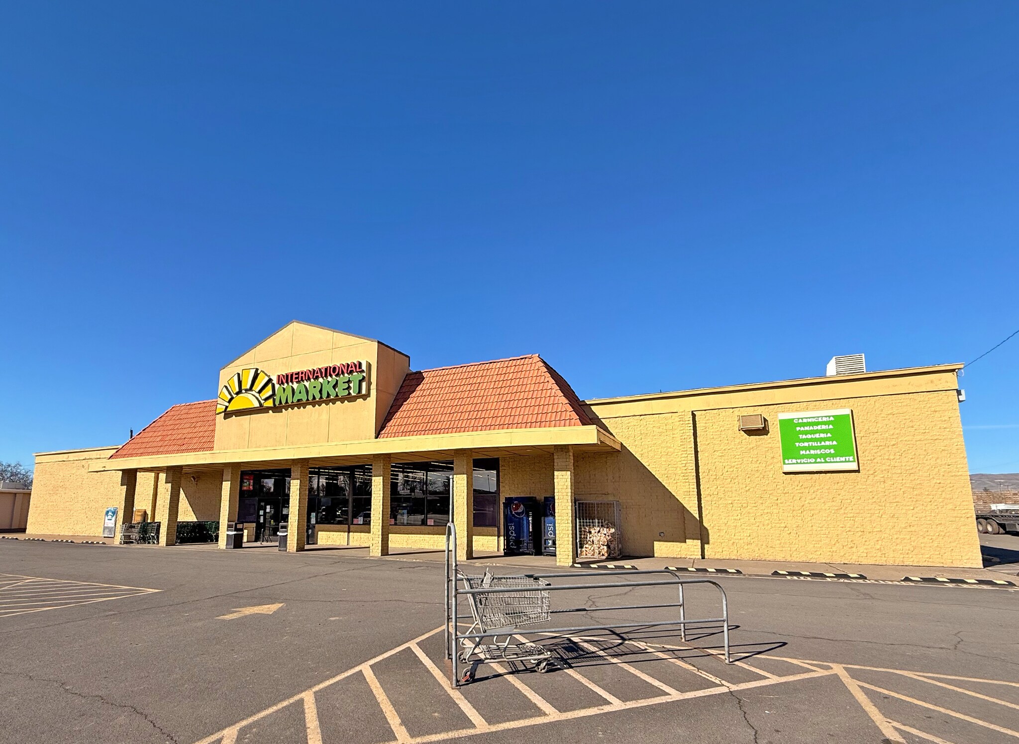 512 W 1st St, Wapato, WA à vendre Photo principale– Image 1 sur 7