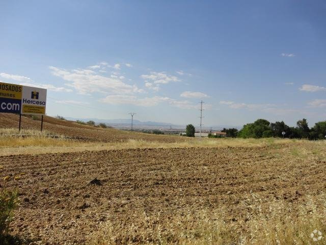 Terrain dans Algete, Madrid à vendre - Photo de l’immeuble – Image 2 sur 3