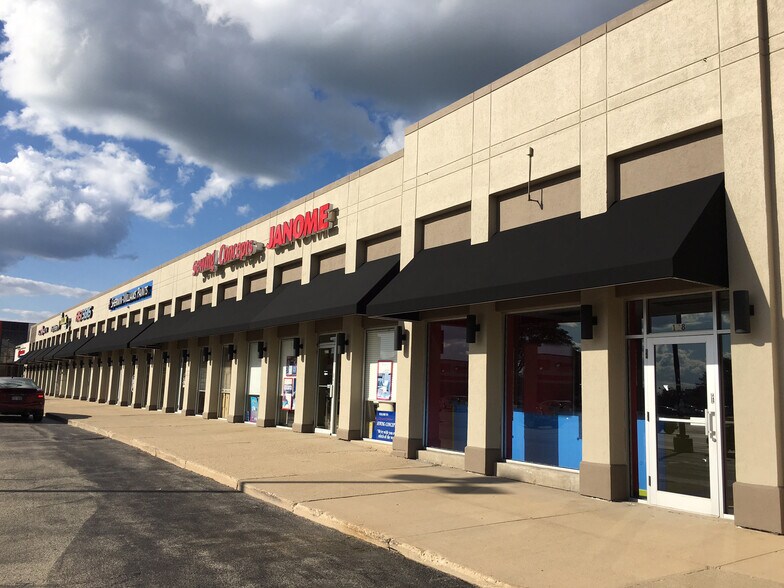 180-200 S Western Ave, Carpentersville, IL à louer - Photo de l’immeuble – Image 3 sur 5