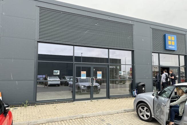 821 Bath Rd, Bristol à louer - Photo de l’immeuble – Image 3 sur 5