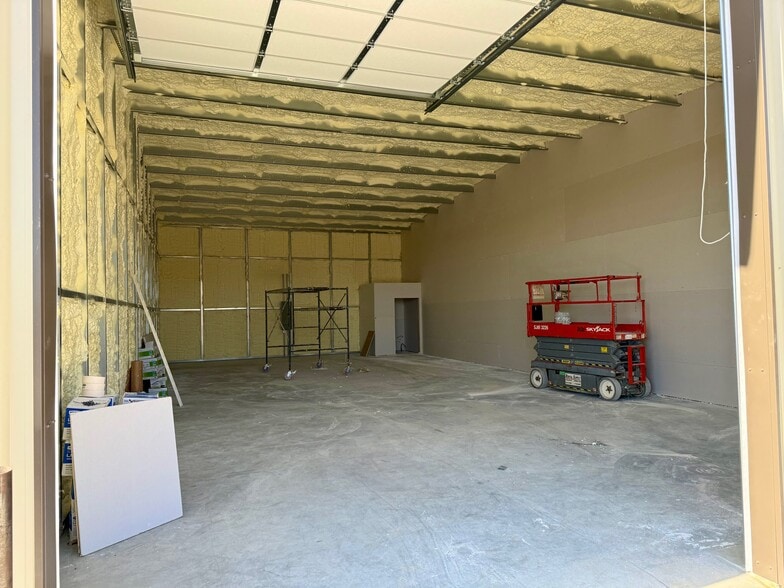 350 Stonetree Drive, Branson, MO à louer - Photo intérieure – Image 3 sur 5