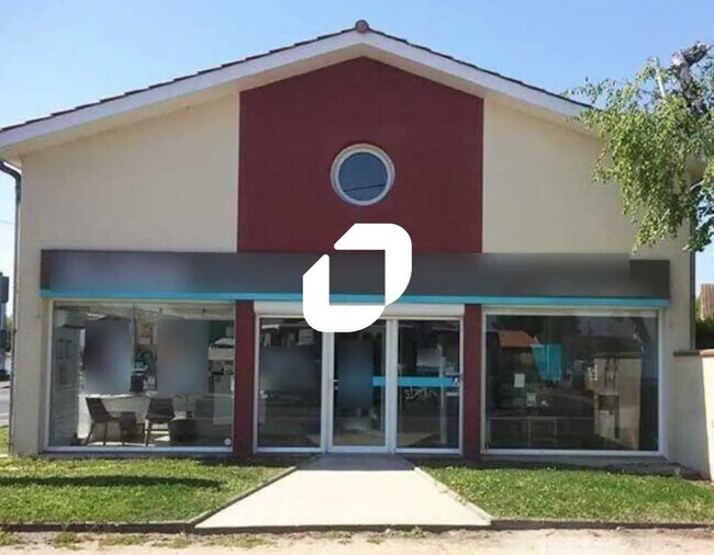 Plus de détails pour Bureau, Local commercial à louer