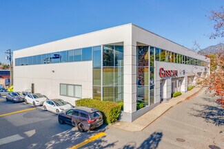 Plus de détails pour 275 Fell Ave, North Vancouver, BC - Industriel/Logistique à vendre