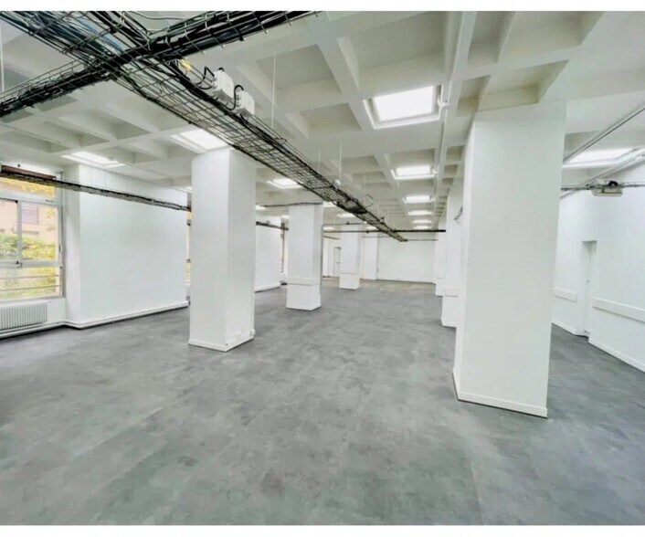 Bureau dans Paris à louer - Photo intérieure – Image 2 sur 11