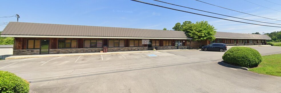 1120 Topside Rd, Louisville, TN à louer - Photo de l’immeuble – Image 2 sur 5