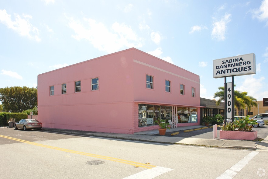 4900 S Dixie Hwy, West Palm Beach, FL à louer - Photo principale – Image 2 sur 3