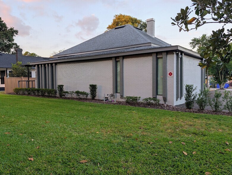 905 S Missouri Ave, Lakeland, FL à louer - Photo de l’immeuble – Image 2 sur 23