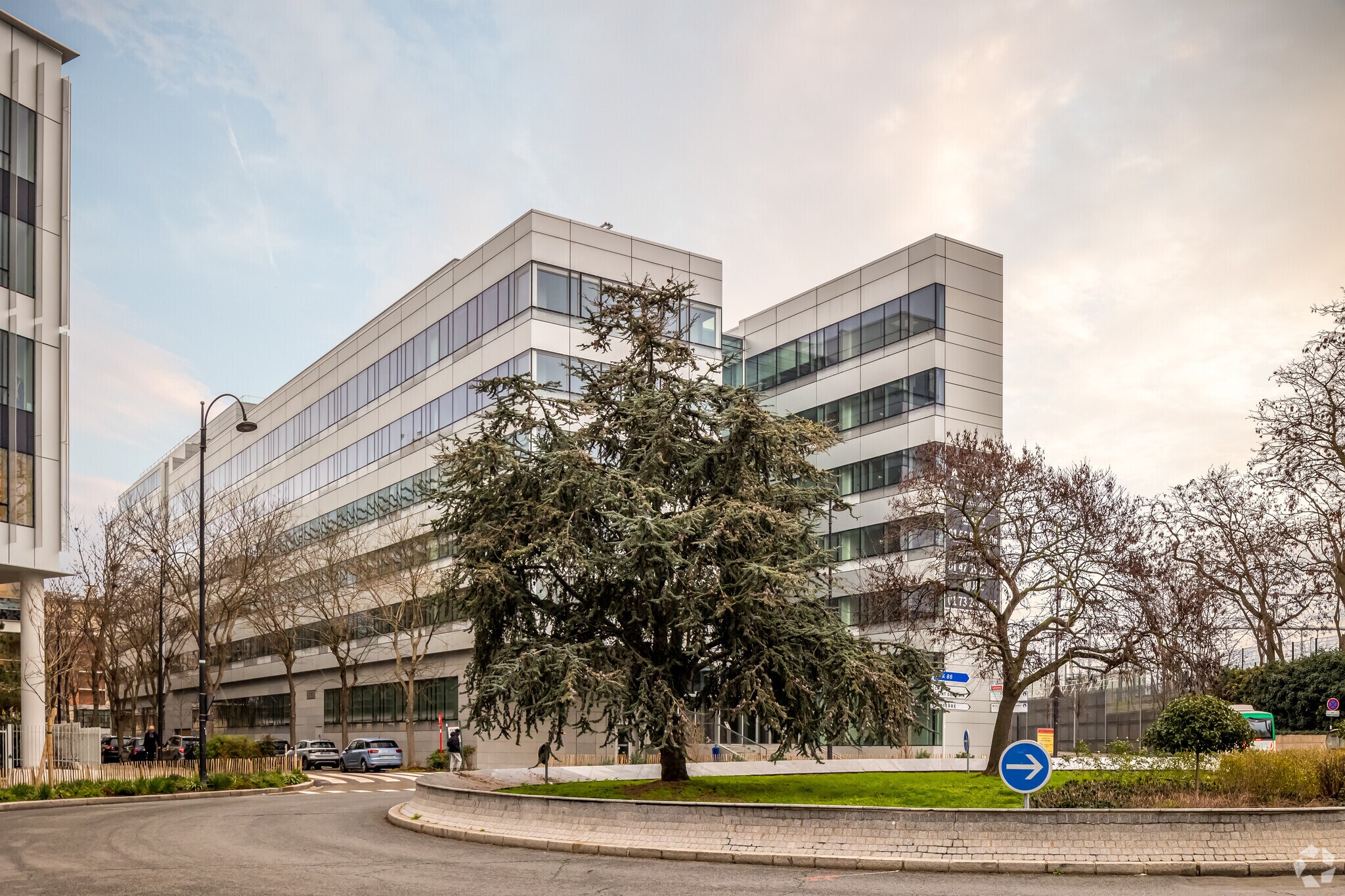 2 Rue De L'Union, Rueil-Malmaison à louer Photo principale– Image 1 sur 15