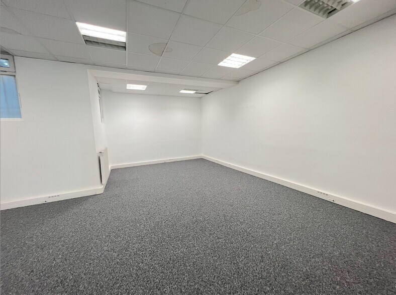 Bureau dans Paris à louer - Photo de l’immeuble – Image 3 sur 5