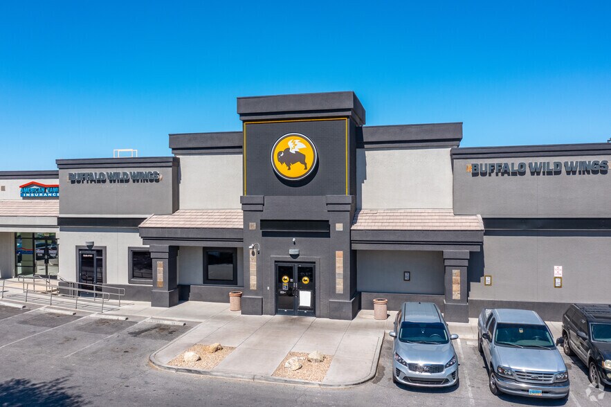 150 E Centennial Pky, North Las Vegas, NV à louer - Photo de l’immeuble – Image 3 sur 9