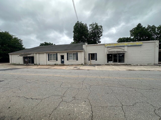 912 Jernigan St, Perry, GA à vendre - Photo de l’immeuble – Image 2 sur 4