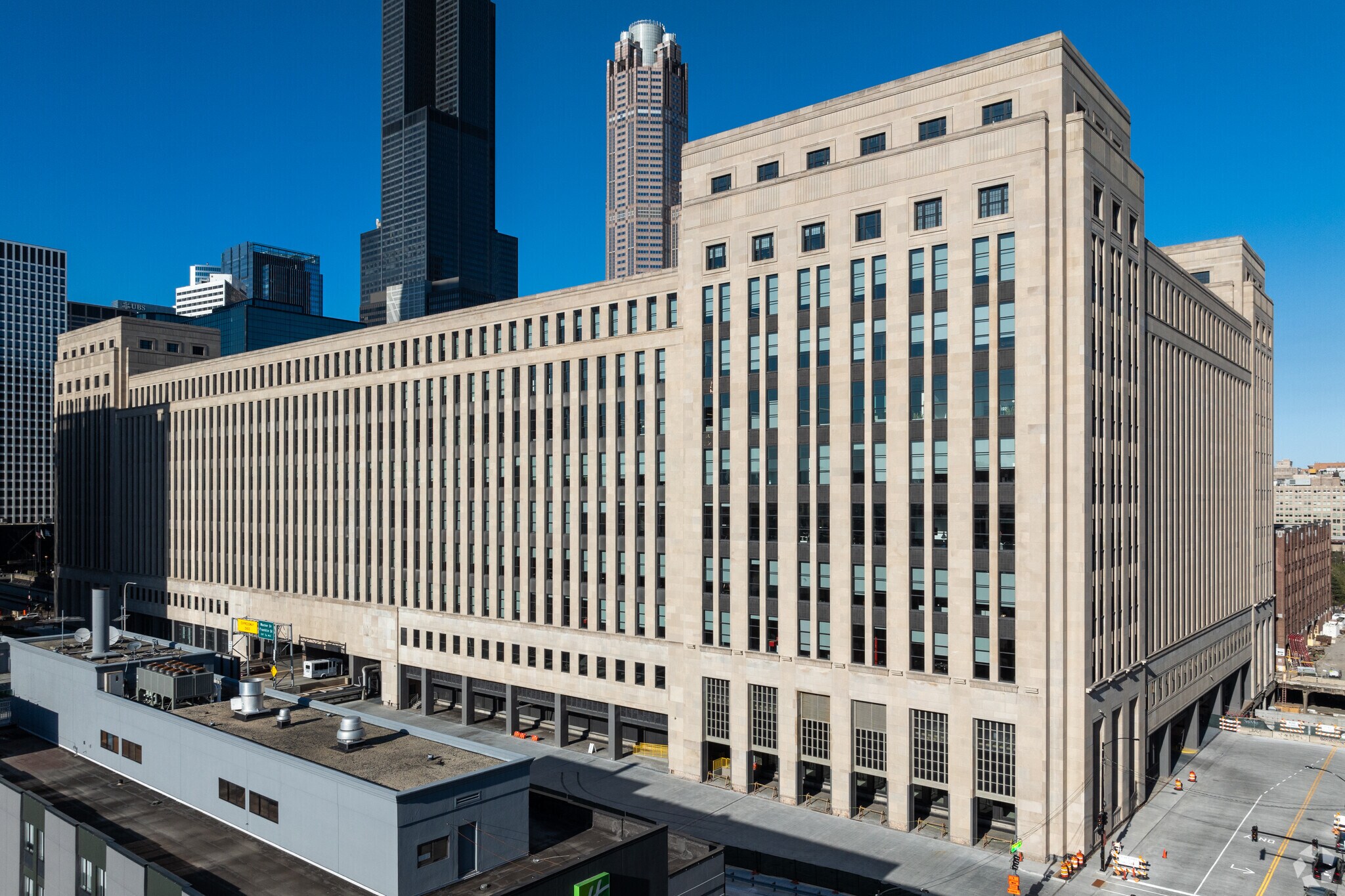 433 W Van Buren St, Chicago, IL à louer Photo principale– Image 1 sur 37