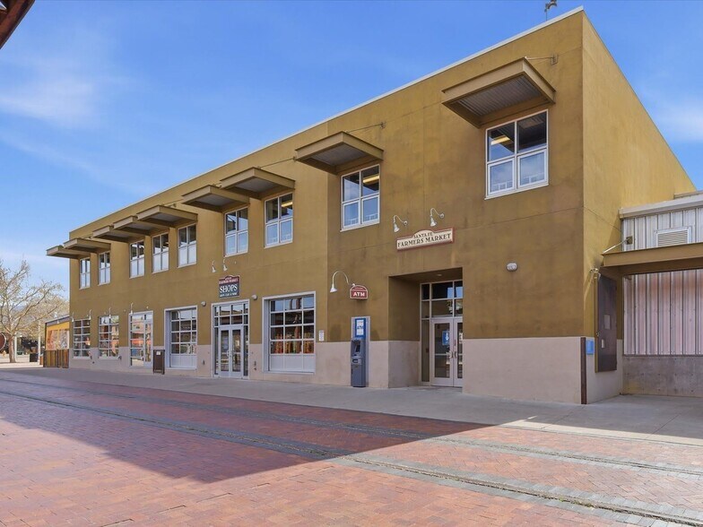 1607 Paseo De Peralta, Santa Fe, NM à louer - Photo de l’immeuble – Image 2 sur 17