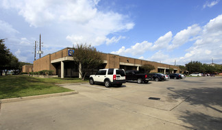 Plus de détails pour 900 S Loop Fwy W, Houston, TX - Local d'activités à louer