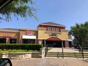 1893-1995 W Malvern Ave, Fullerton, CA à louer Photo de l’immeuble– Image 1 sur 1