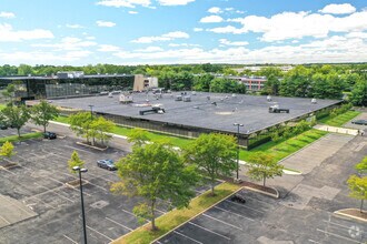 2 Corporate Center Dr, Melville, NY - Vue aérienne vue de carte - Image1