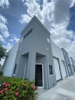 Sakhil Center at Doral - immobilier d'entreprise