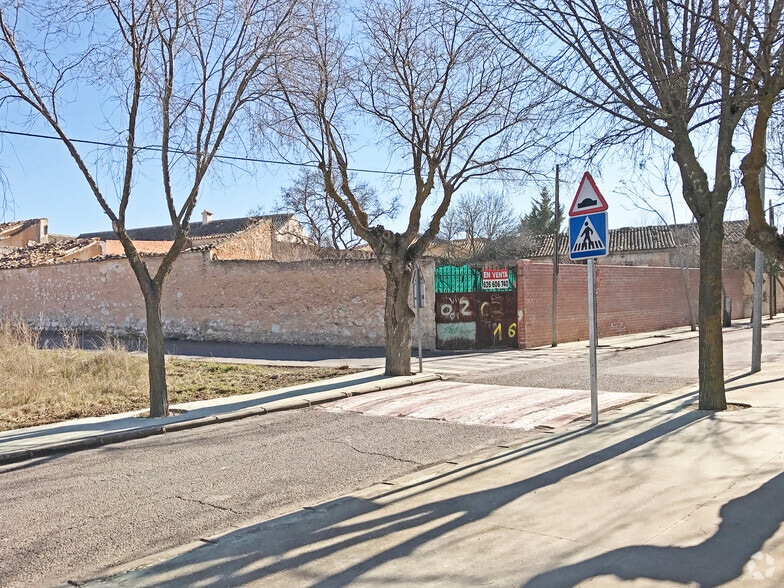 Calle Miguel Hernández, 1, Noblejas, Toledo à louer - Photo principale – Image 1 sur 2