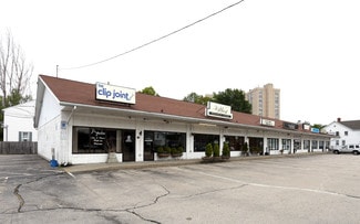 Plus de détails pour 37-39 Phenix Ave, Cranston, RI - Local commercial à vendre