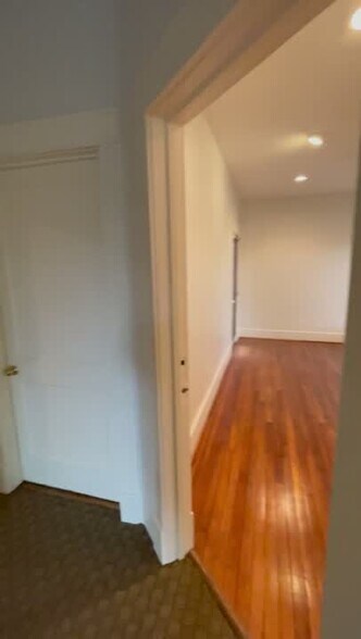 2014 Commonwealth St, Houston, TX à vendre - Vidéo sur l’annonce professionnelle – Image 3 sur 14