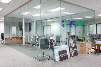 815 5th St, Santa Rosa, CA à louer Photo de l’immeuble– Image 1 sur 34