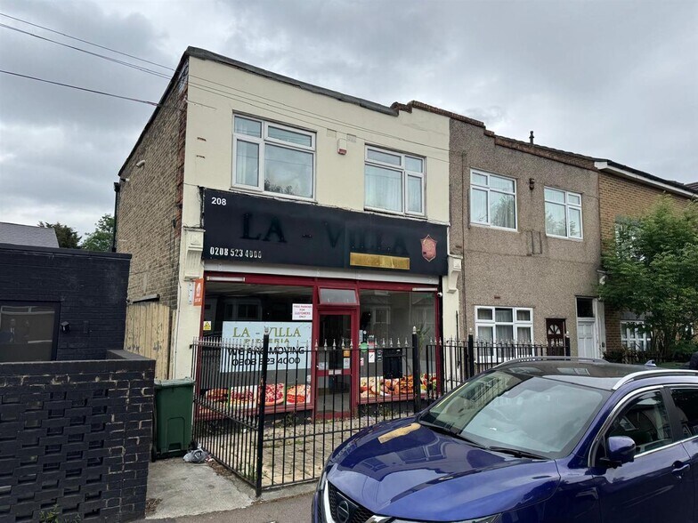 208 Higham Hill Rd, Londres à louer - Photo de l’immeuble – Image 1 sur 15