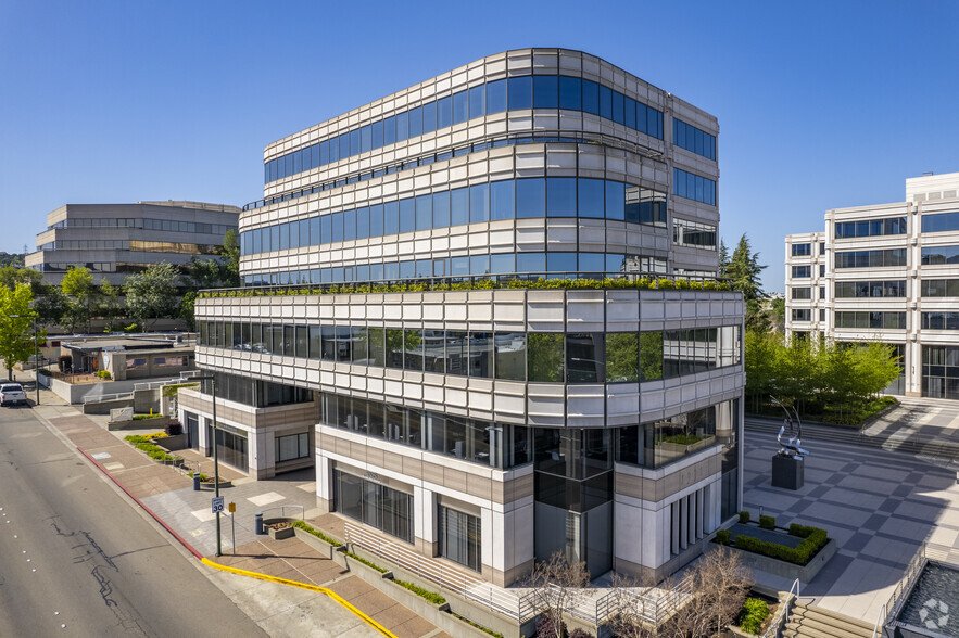 1331 N California Blvd, Walnut Creek, CA à louer - Photo de l’immeuble – Image 3 sur 9