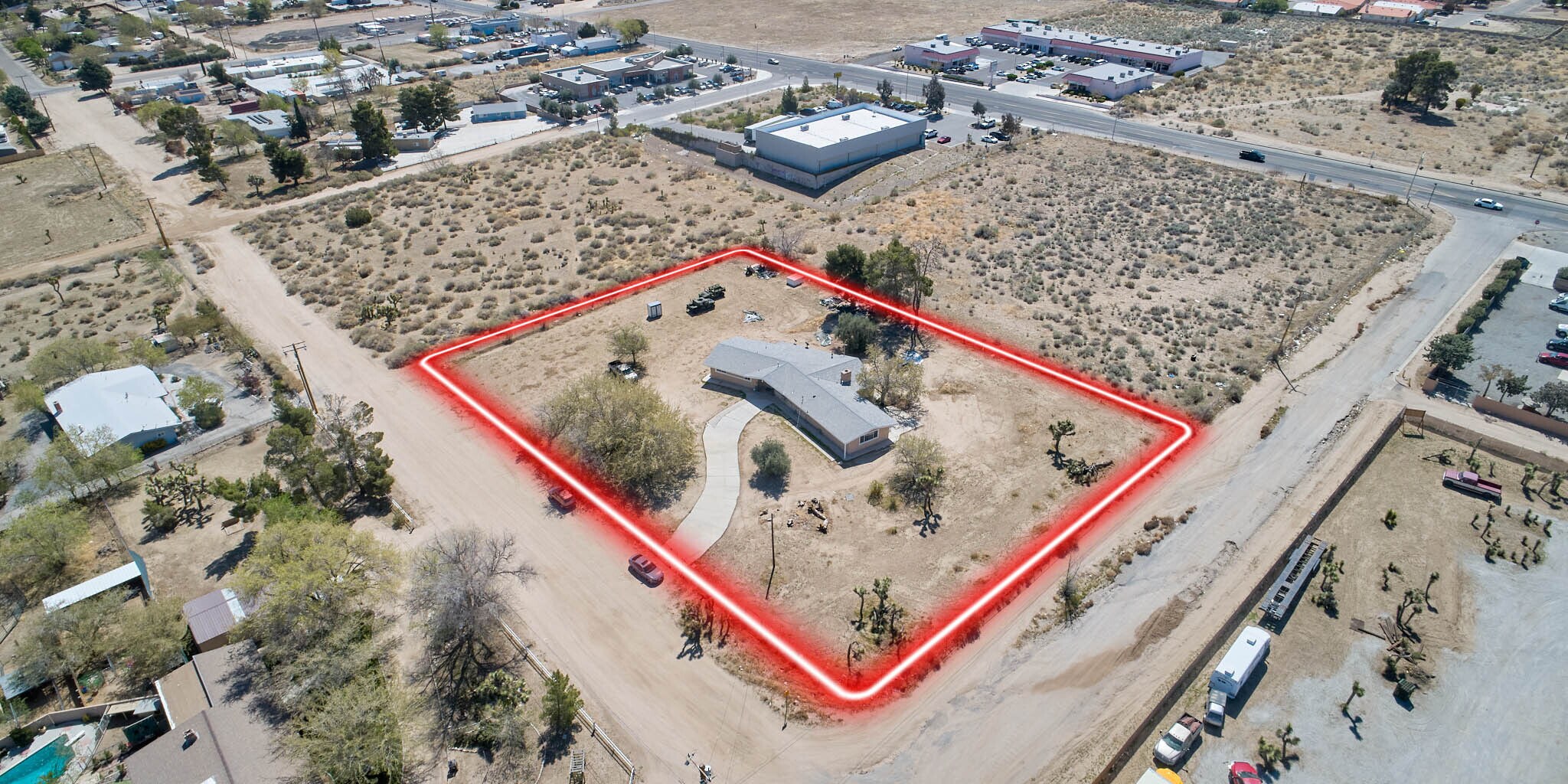 4325 Lindero Rd, Phelan, CA à vendre Aérien– Image 1 sur 14