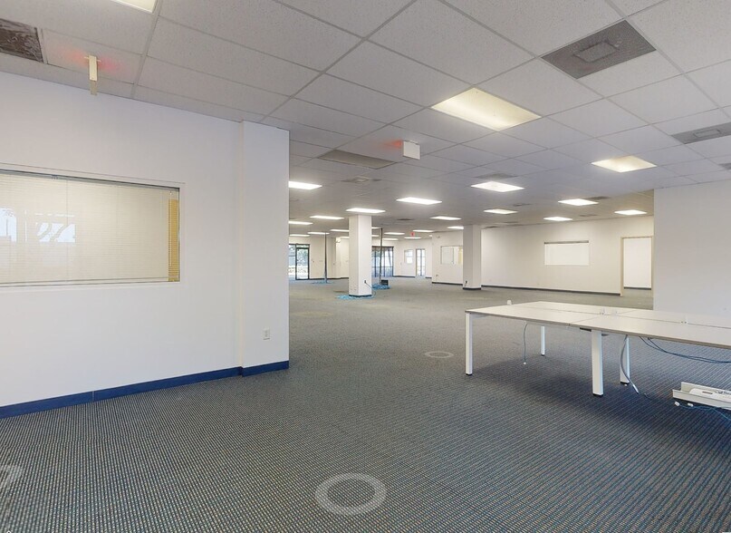 4101 Ravenswood Rd, Dania Beach, FL à louer - Numérisation 3D Matterport – Image 2 sur 14