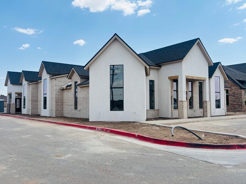 10701 Milwaukee Ave, Lubbock, TX à louer - Photo de l’immeuble – Image 1 sur 2