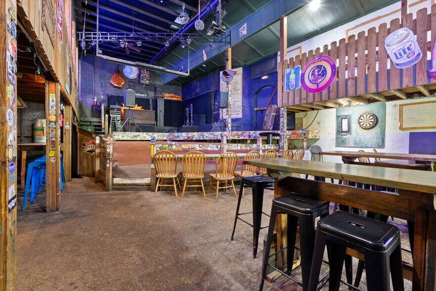 10 Mountain St, Eureka Springs, AR à louer - Photo de l’immeuble – Image 2 sur 31